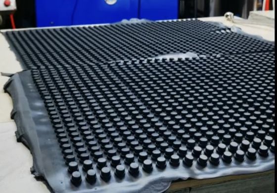 Крышка крышки управлением PLC силы Calmp 300 тонн резиновая делая машину впрыски обжатия вакуума прессформы для медицинского